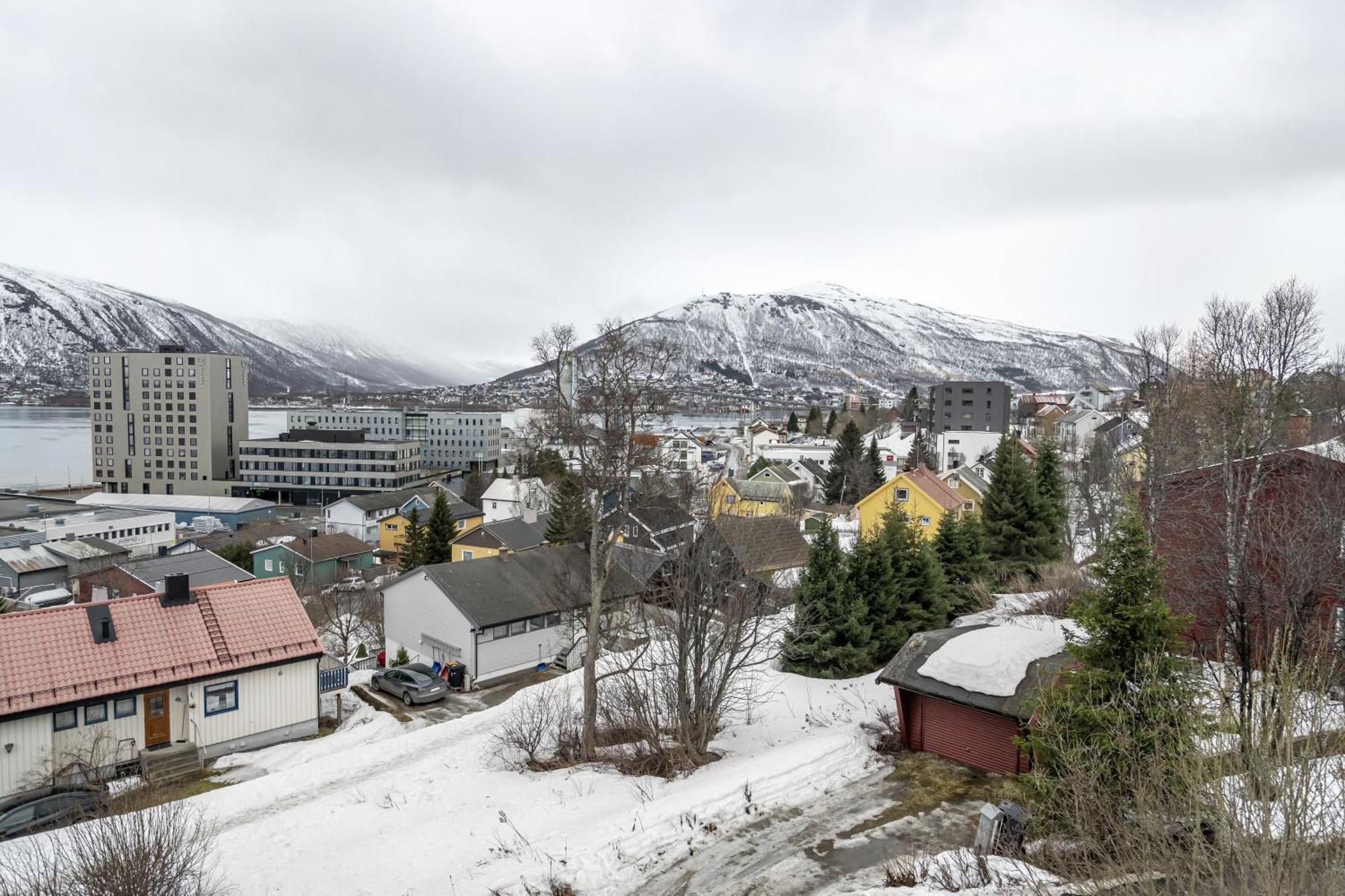 Boukersen Heim Apartment Tromso Exterior photo